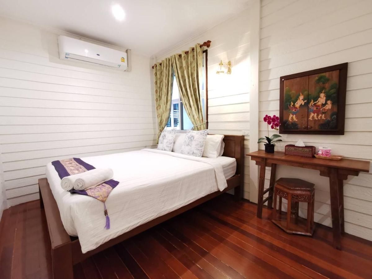 Tavee Guesthouse Bangkok Exteriör bild
